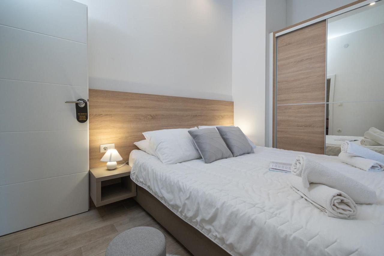 Apartments Palace Kolovare Zadar Ngoại thất bức ảnh