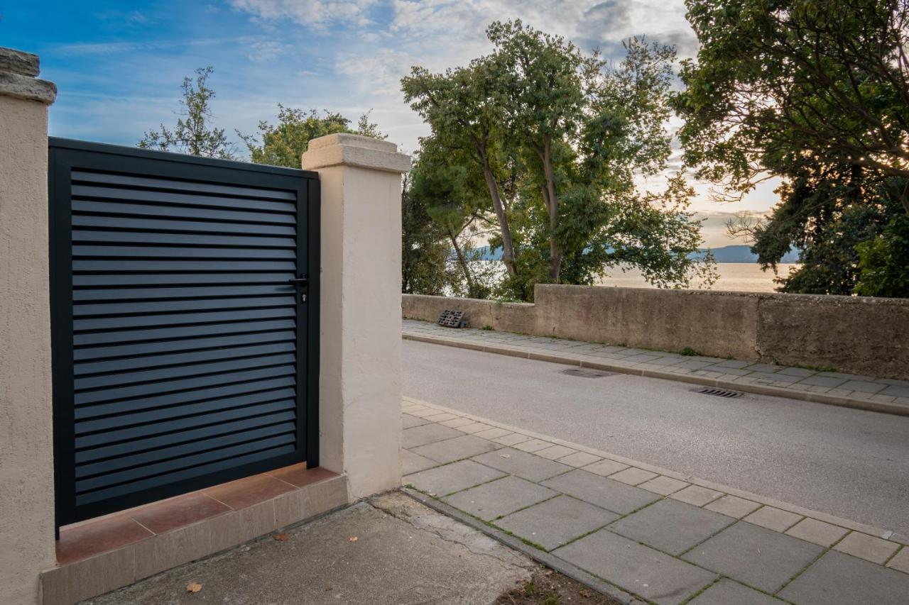 Apartments Palace Kolovare Zadar Ngoại thất bức ảnh